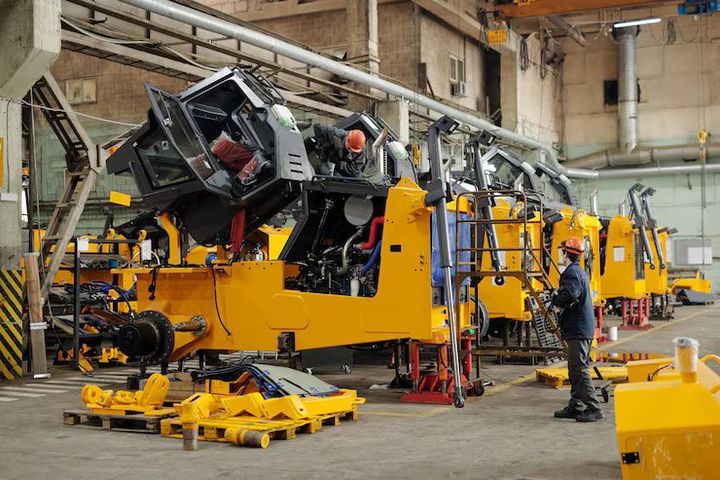 Hydraulic Machinery Manufacturers Basics With Machinery Types, Uses, and Technical Insights