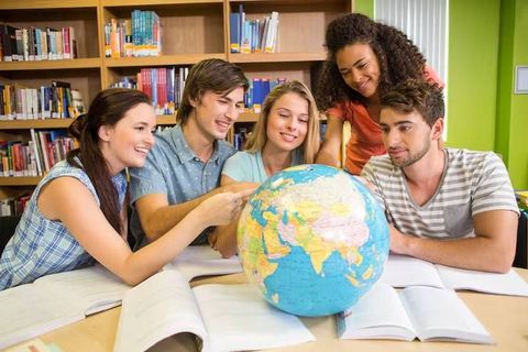 Work and Study Abroad Information With International Education and Career Resources